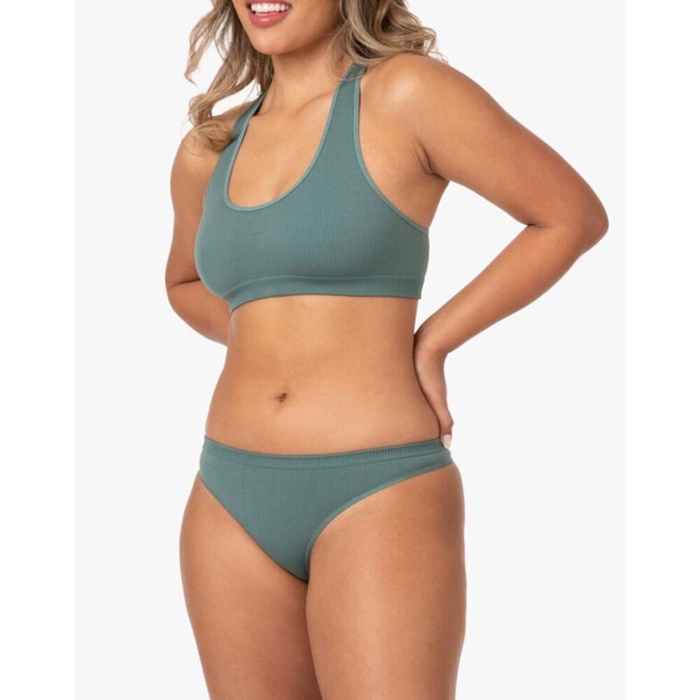 Lively Seamless Ribbed Racerback Bralette Sports Bra in Harbor Green - Picture 2 of 8